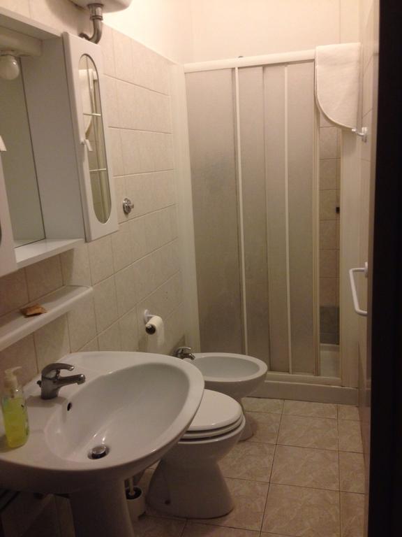 B & B Leonard Acquiローマ 部屋 写真